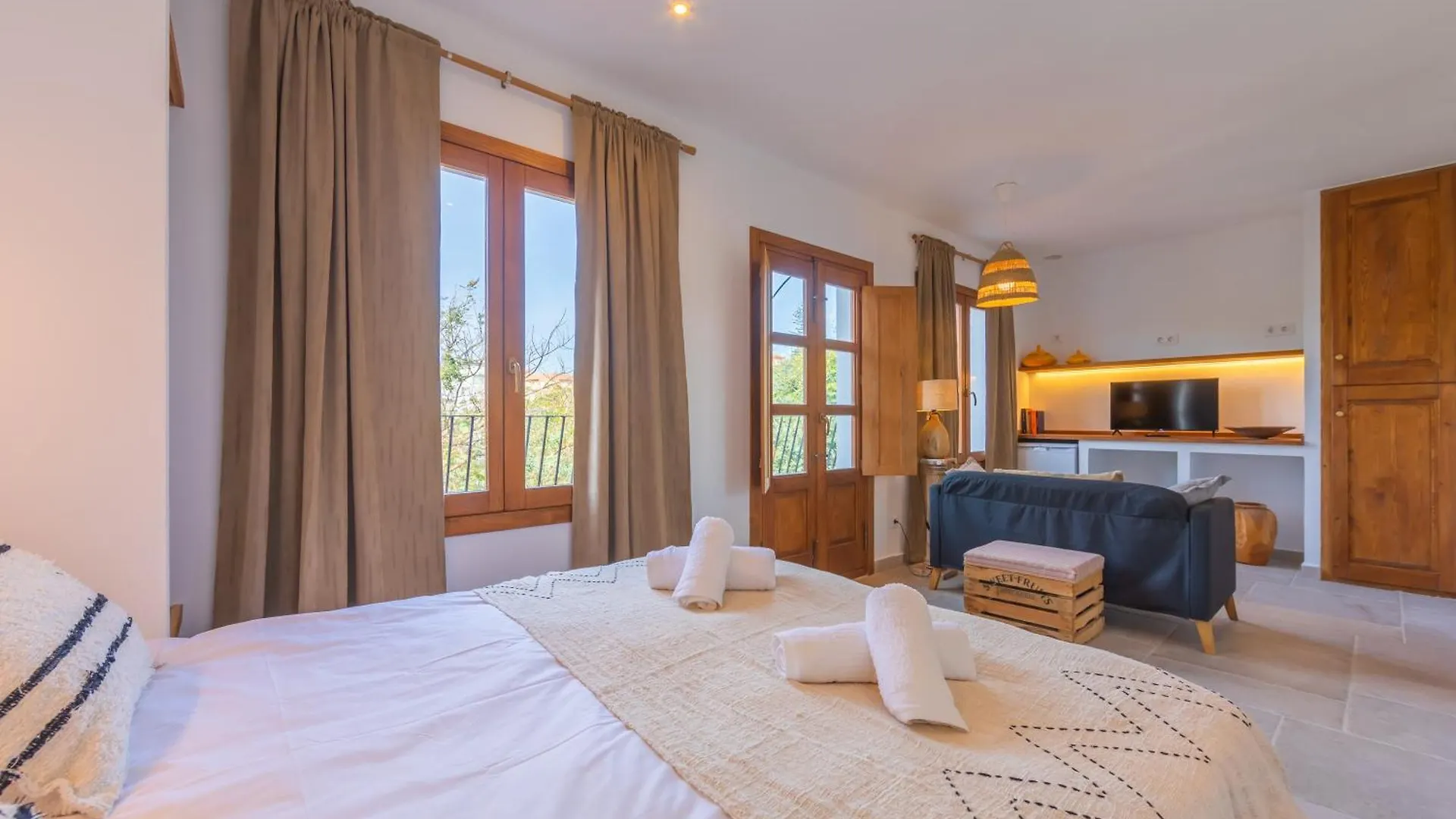 Atico De Aqui No Me Muevo Apartamento Tarifa