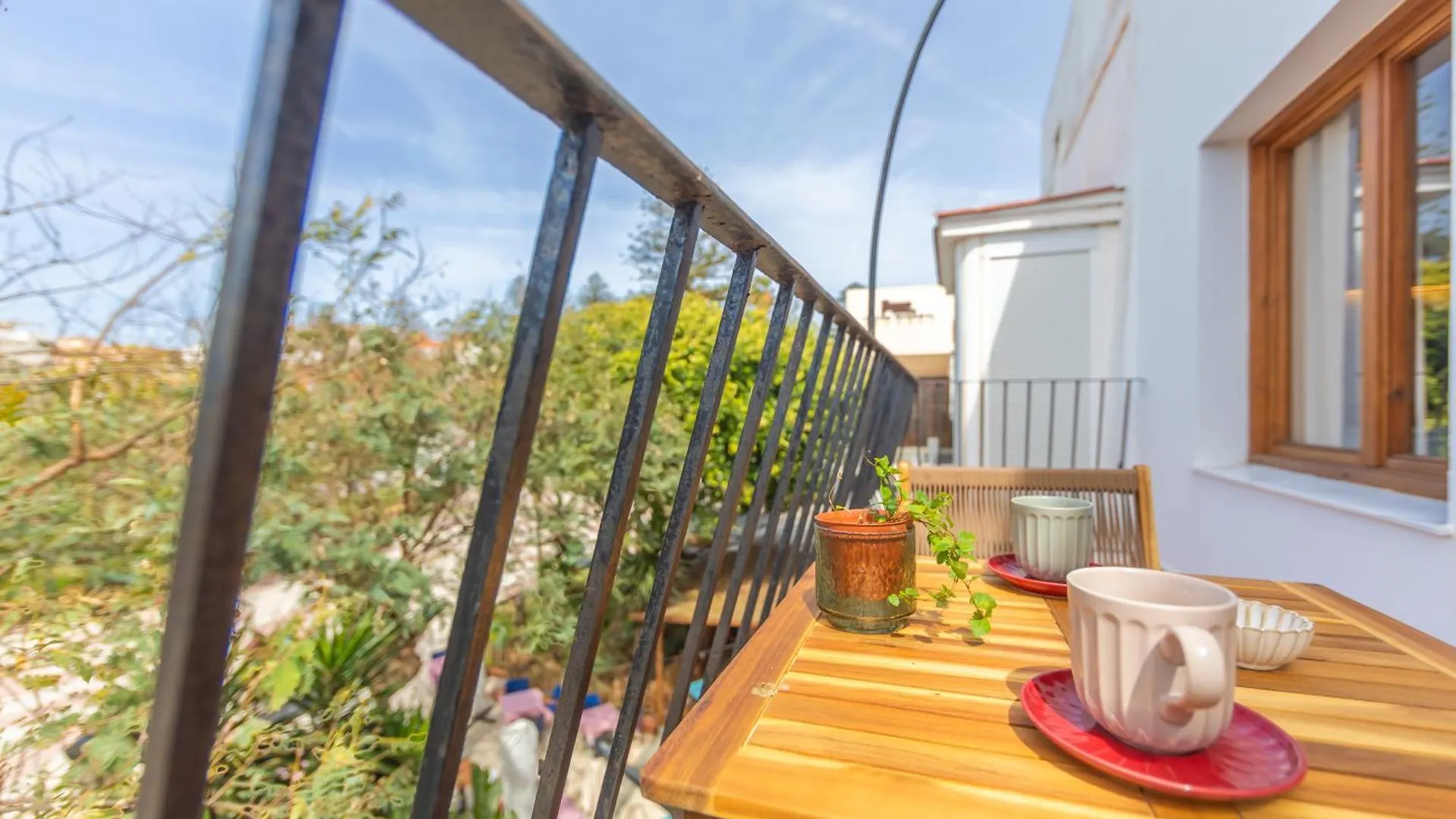 Atico De Aqui No Me Muevo Apartamento Tarifa