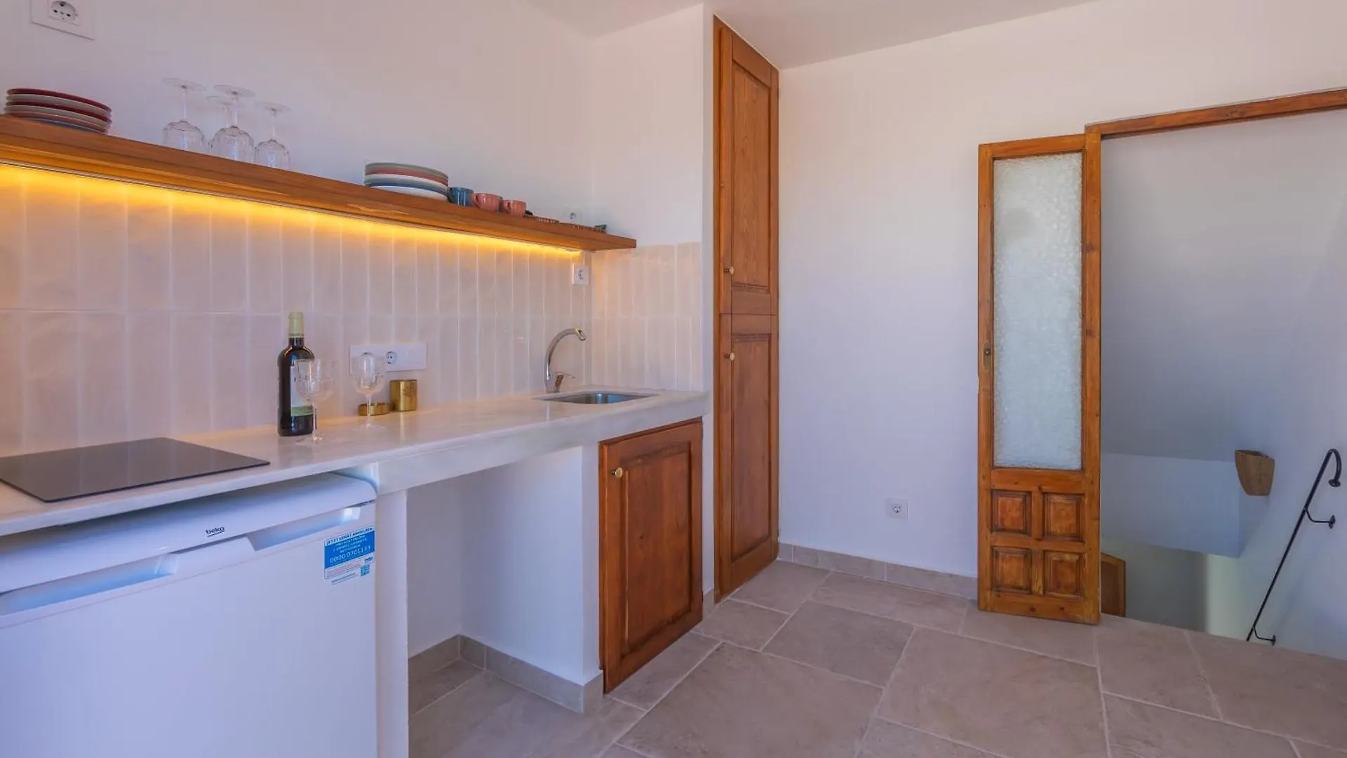 Atico De Aqui No Me Muevo Apartamento Tarifa
